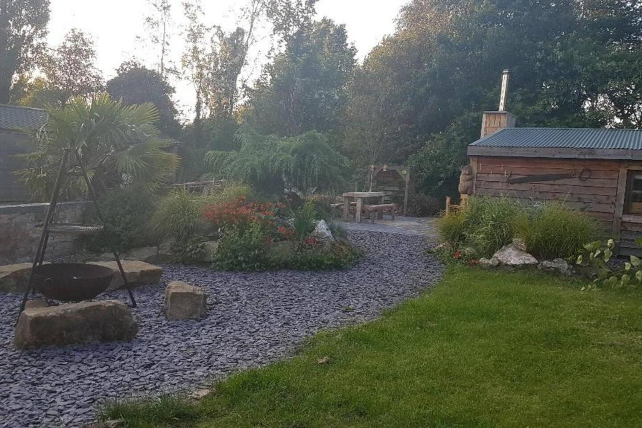 Charming 2-Bed Cabin In Sutton Coldfield Exterior foto
